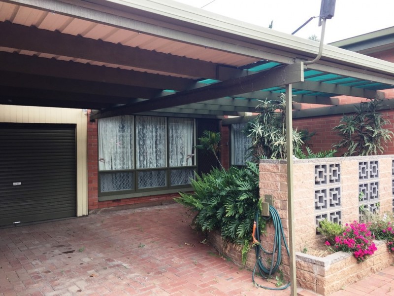 11 Barrington Crescent, Salisbury East SA 5109