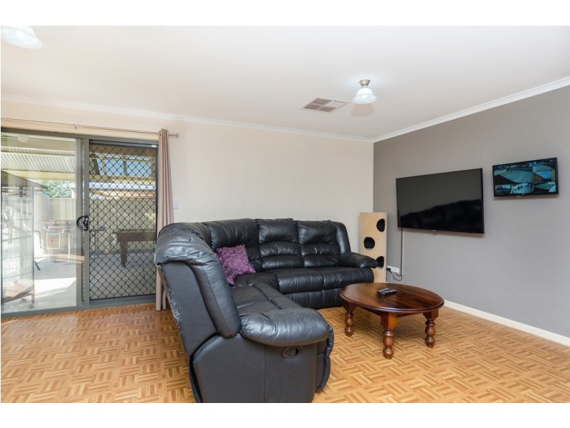 24 Kimvu Court, Munno Para West SA 5115