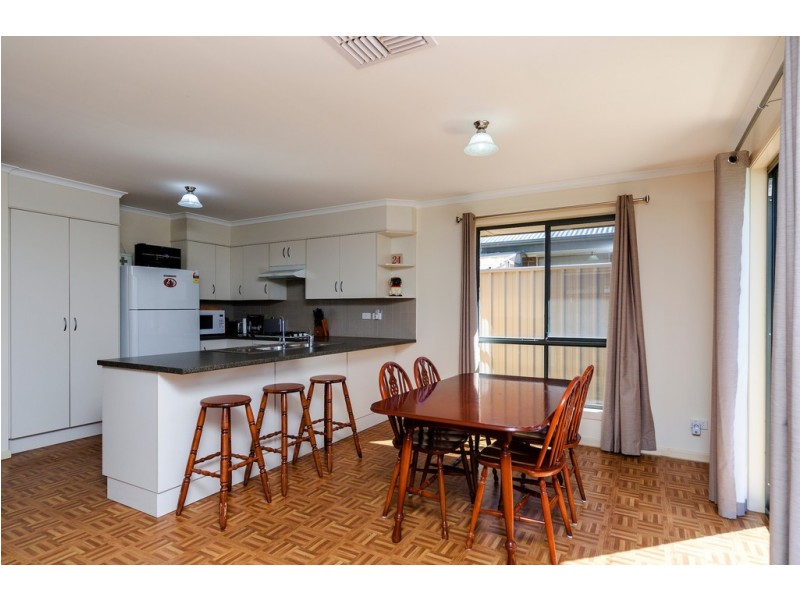 24 Kimvu Court, Munno Para West SA 5115