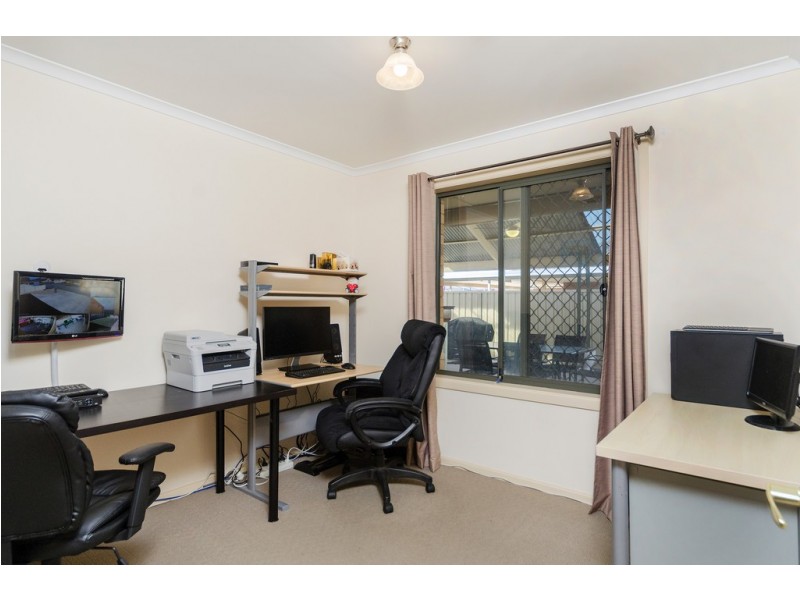 24 Kimvu Court, Munno Para West SA 5115