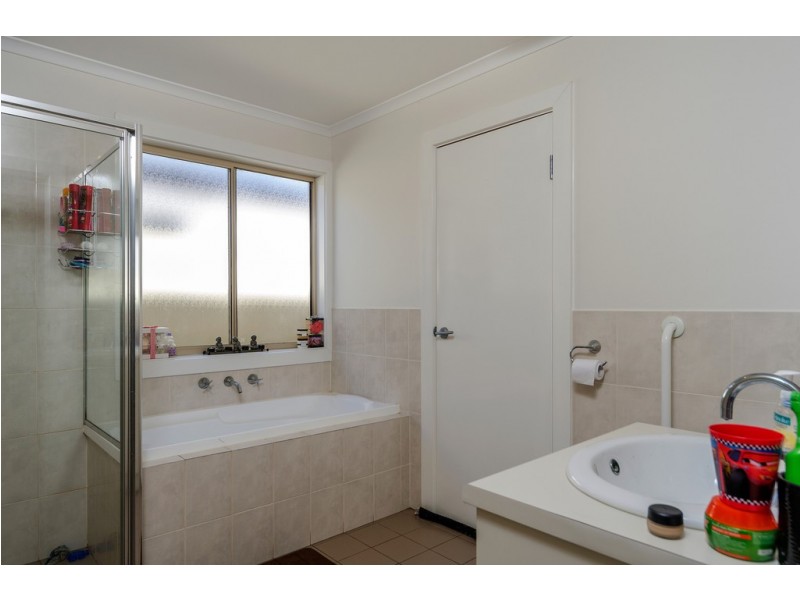 122 Coventry Road, Smithfield Plains SA 5114