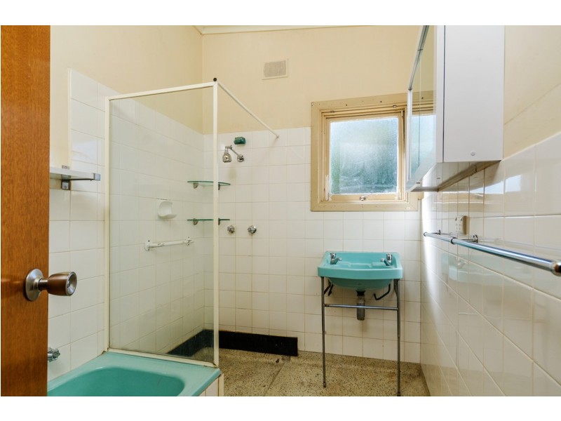 12 Parkinson Street, Elizabeth Downs SA 5113