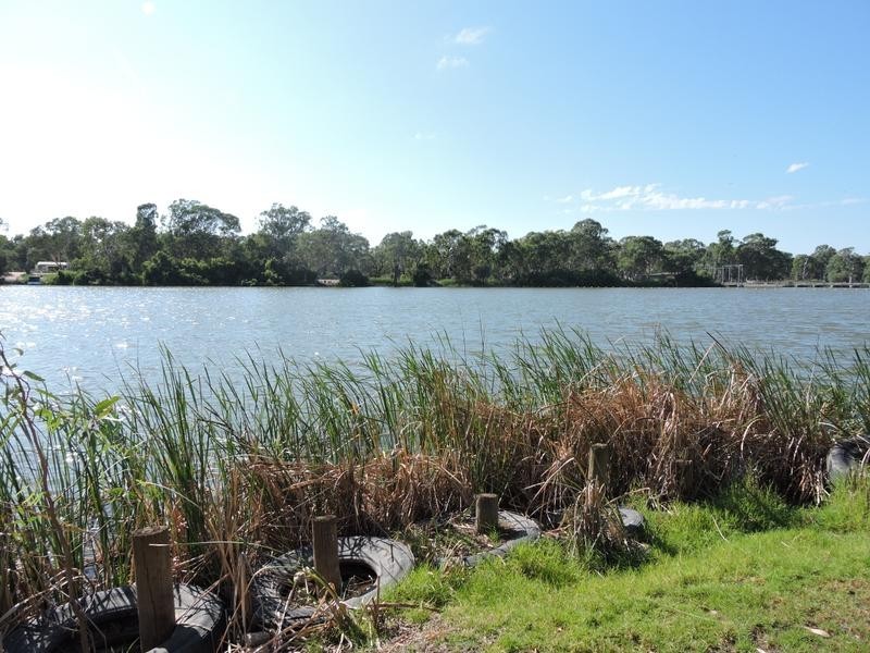 11 Egerton Street, Blanchetown SA 5357