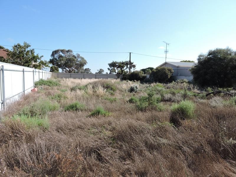 11 Egerton Street, Blanchetown SA 5357