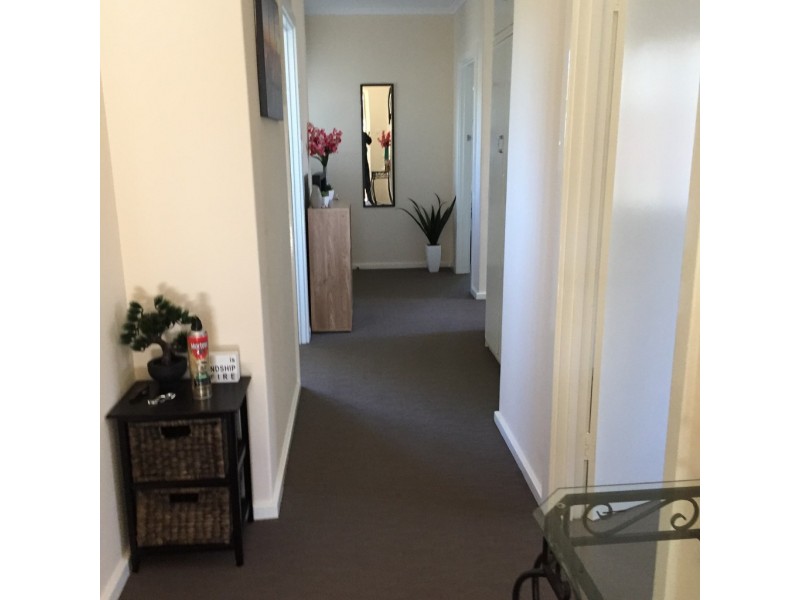 17 Canara Avenue, Para Hills SA 5096