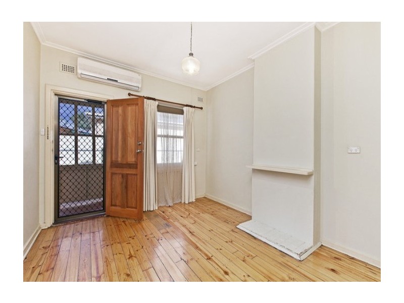 30 Conyngham Street, Elizabeth East SA 5112