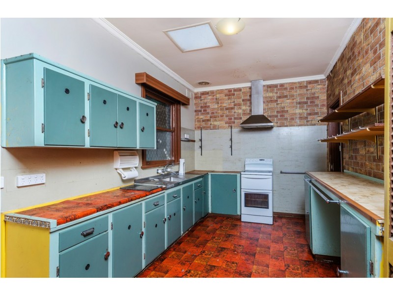 98 Yorktown Road, Elizabeth Park SA 5113