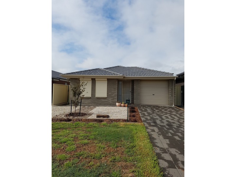 32 Valiant Road, Munno Para West SA 5115