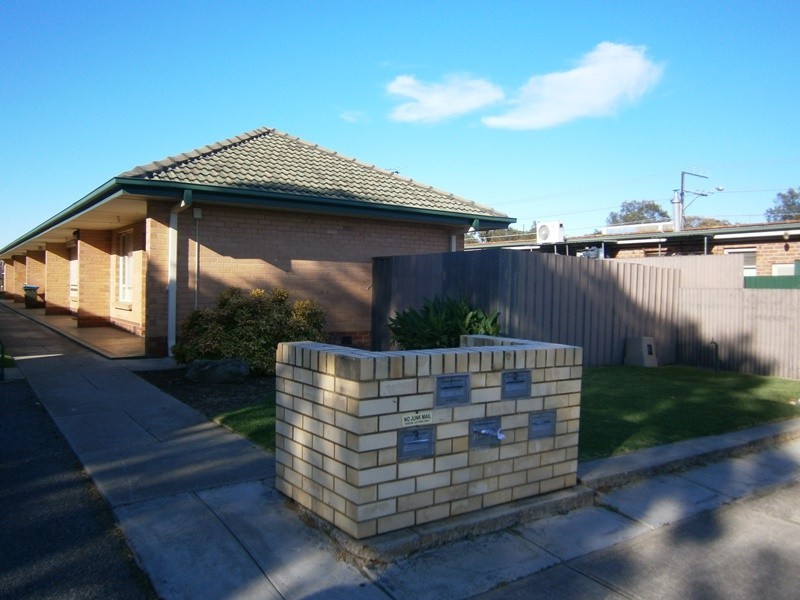 1/2 Atkell Avenue, Campbelltown SA 5074