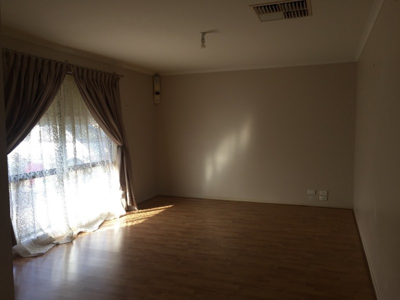 3 Pyrus Crescent, Andrews Farm SA 5114