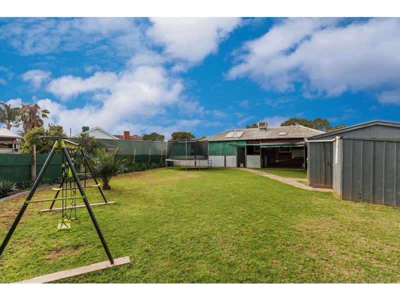 17 Atkinson Road, Elizabeth Downs SA 5113