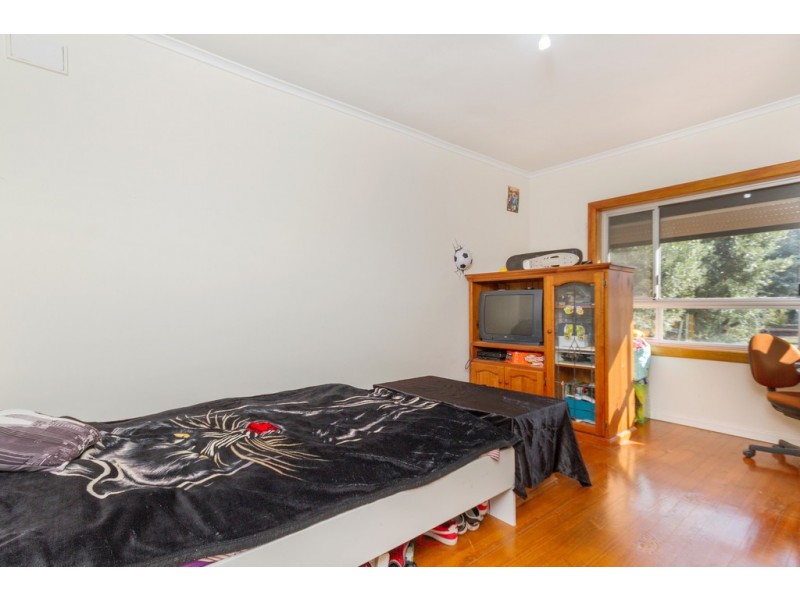 32 Chaddenwick Road, Elizabeth Vale SA 5112