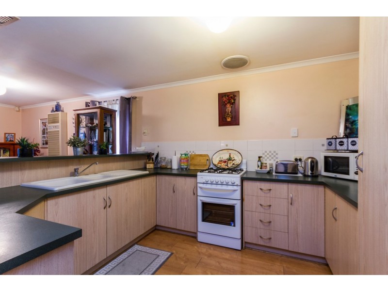 38 General Drive, Paralowie SA 5108