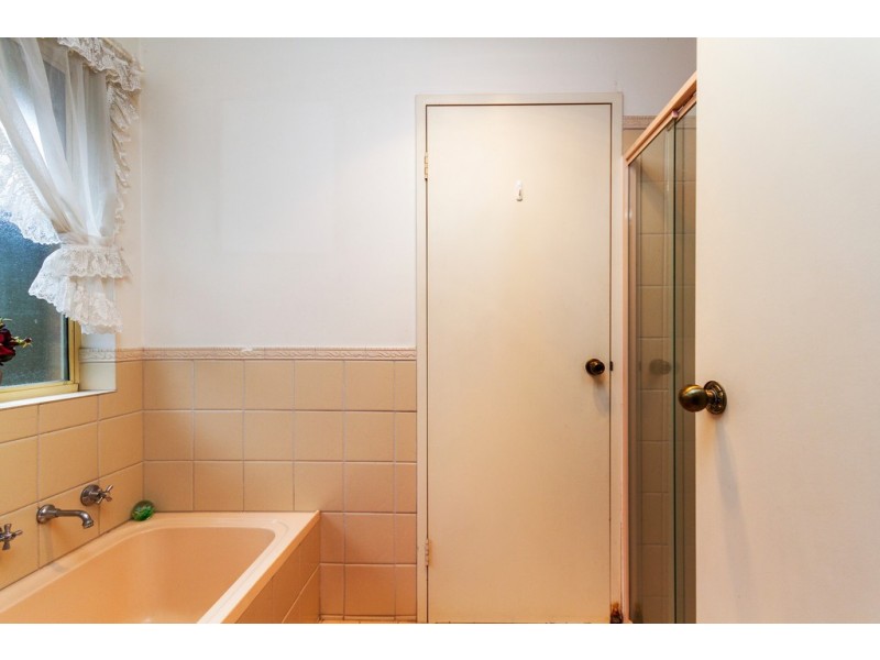 38 General Drive, Paralowie SA 5108