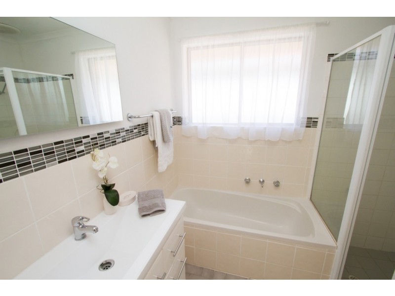 14 Elias Street, Para Hills West SA 5096