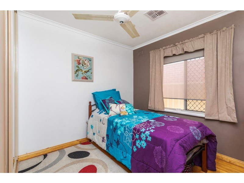 25 Hendrix Cres, Paralowie SA 5108