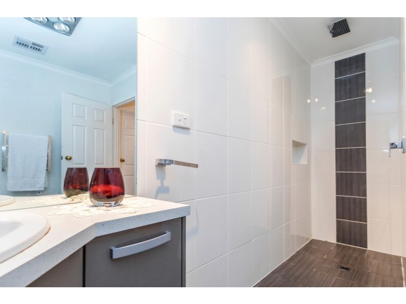 25 Hendrix Cres, Paralowie SA 5108