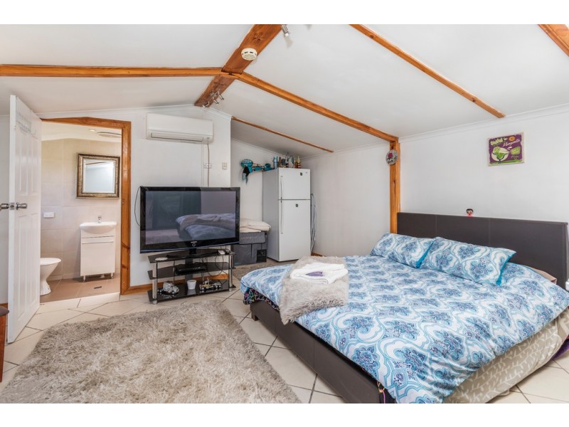 25 Hendrix Cres, Paralowie SA 5108