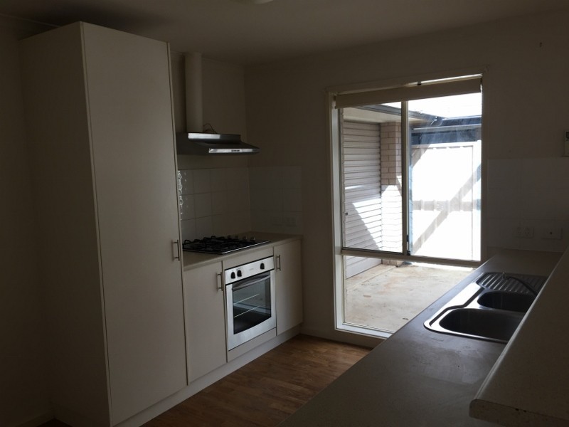 33 Golden Circuit, Parafield Gardens SA 5107