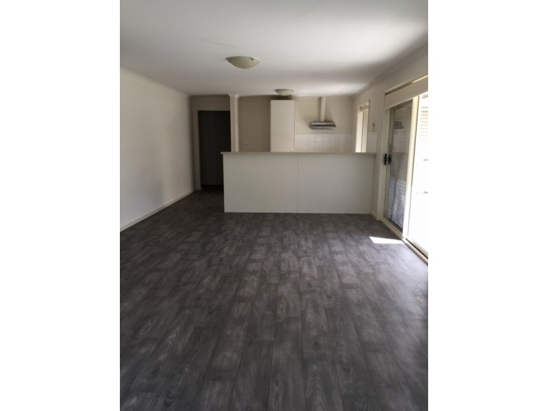 33 Golden Circuit, Parafield Gardens SA 5107