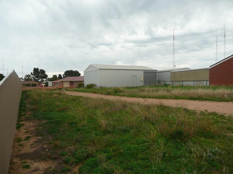 15 Stocker Street, Moonta Bay SA 5558