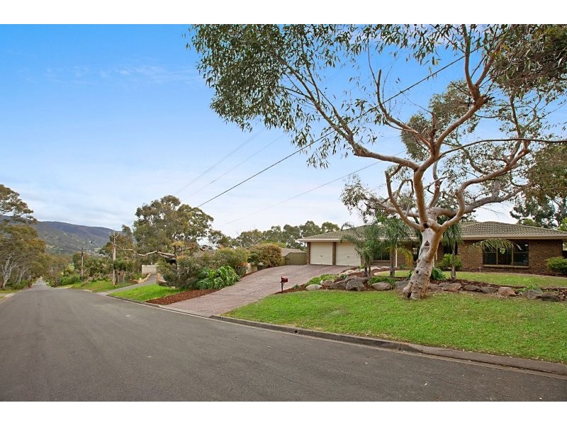 6 Halls Road, Highbury SA 5089