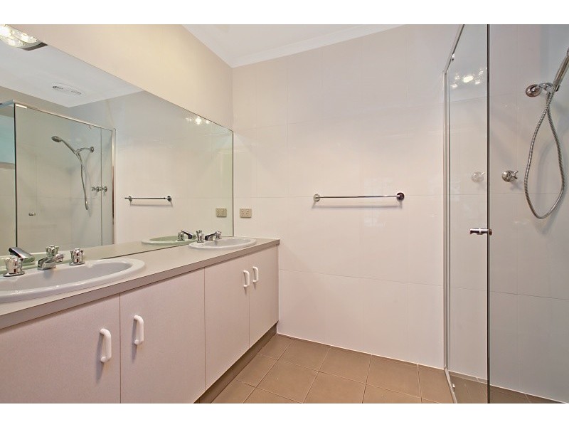 6 Halls Road, Highbury SA 5089