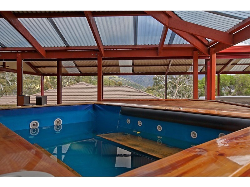 6 Halls Road, Highbury SA 5089