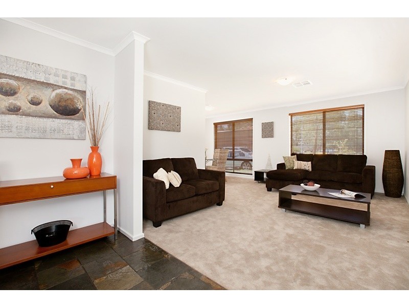 7 Hilditch Drive, Green Fields SA 5107