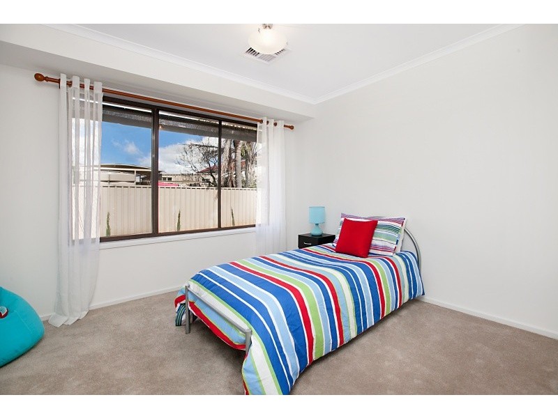 7 Hilditch Drive, Green Fields SA 5107