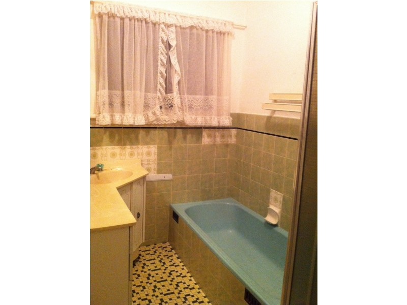 6 Ailsa Avenue, Seaton SA 5023