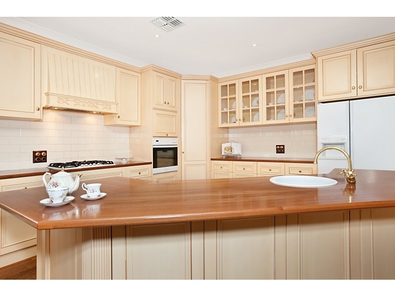 2 Silvereye Court, Tea Tree Gully SA 5091