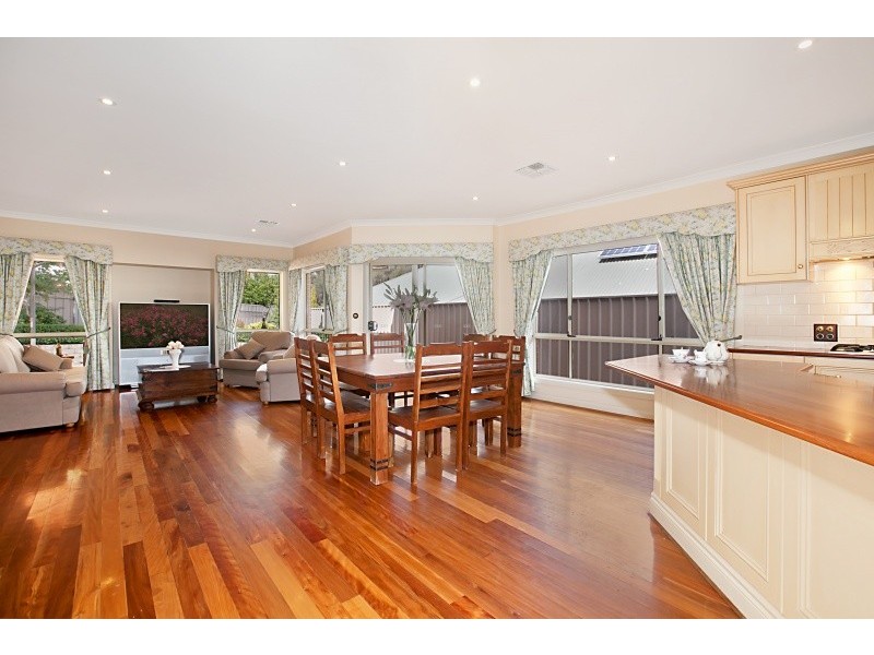 2 Silvereye Court, Tea Tree Gully SA 5091