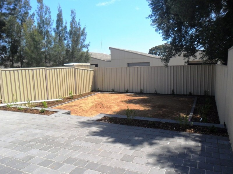 26 Leron Ave, Enfield SA 5085