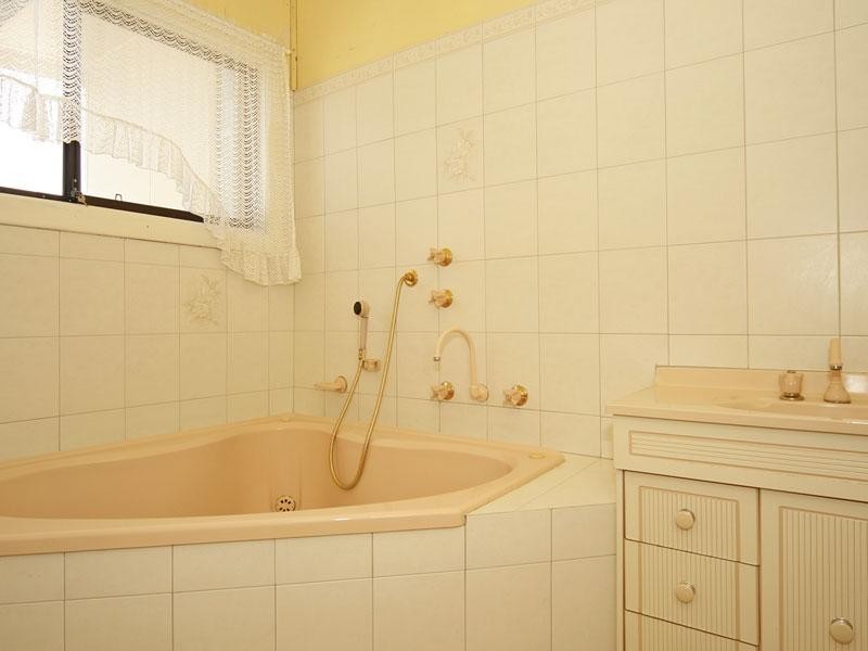 18 Marvin Avenue, Gilles Plains SA 5086