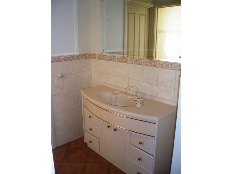 40 Bristol Tce, Oakden SA 5086