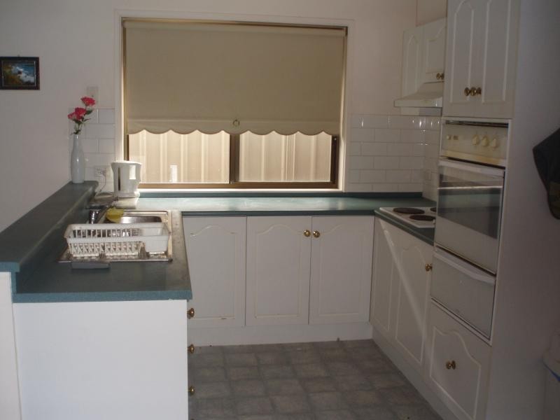 11 Claremont Ave, Oakden SA 5086