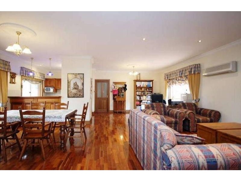 12 Springhill Avenue, Oakden SA 5086