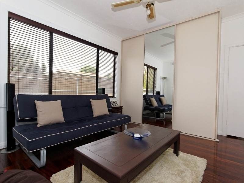 11 Trafford Road, Highbury SA 5089