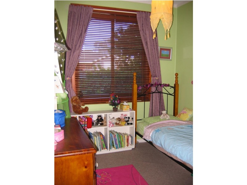 4a Burdekin Ave, Hillcrest SA 5086