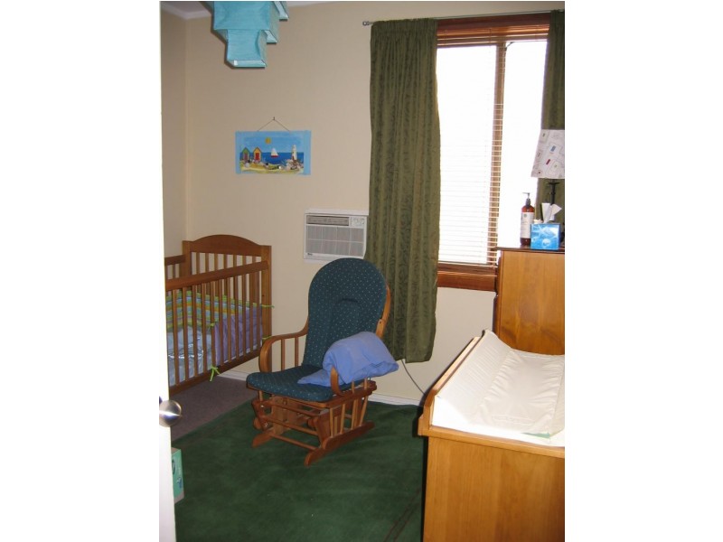 4a Burdekin Ave, Hillcrest SA 5086