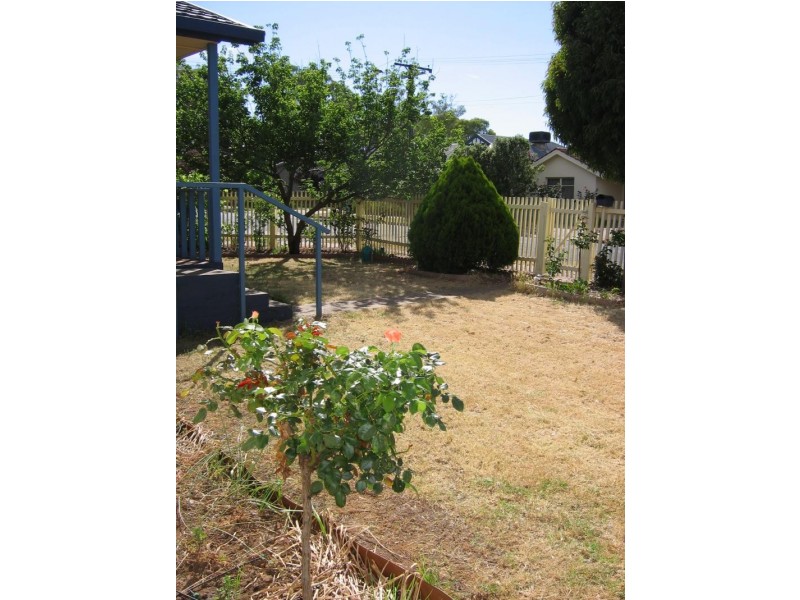 4a Burdekin Ave, Hillcrest SA 5086