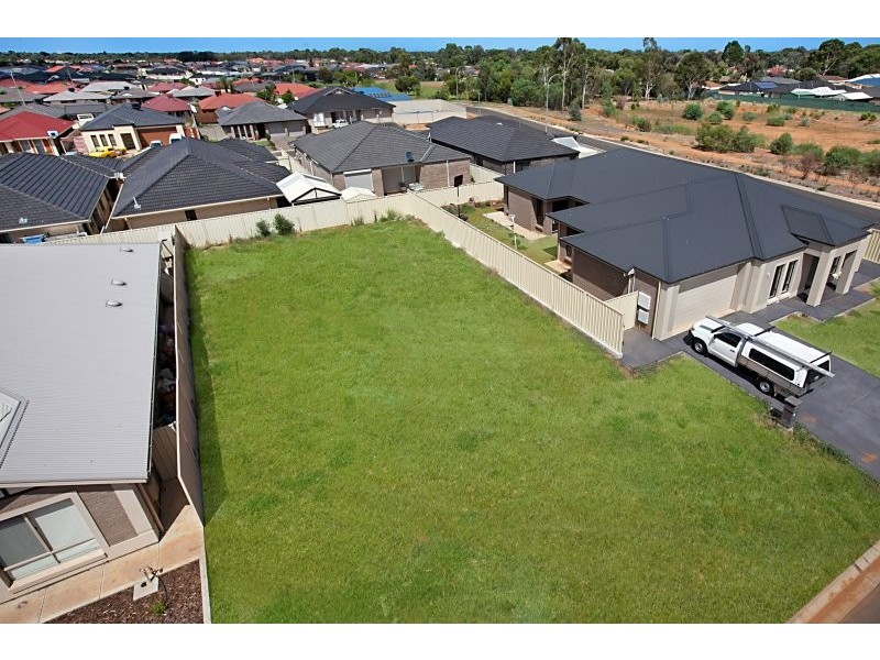 32 Clement Grove, Burton SA 5110