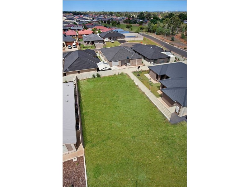 32 Clement Grove, Burton SA 5110