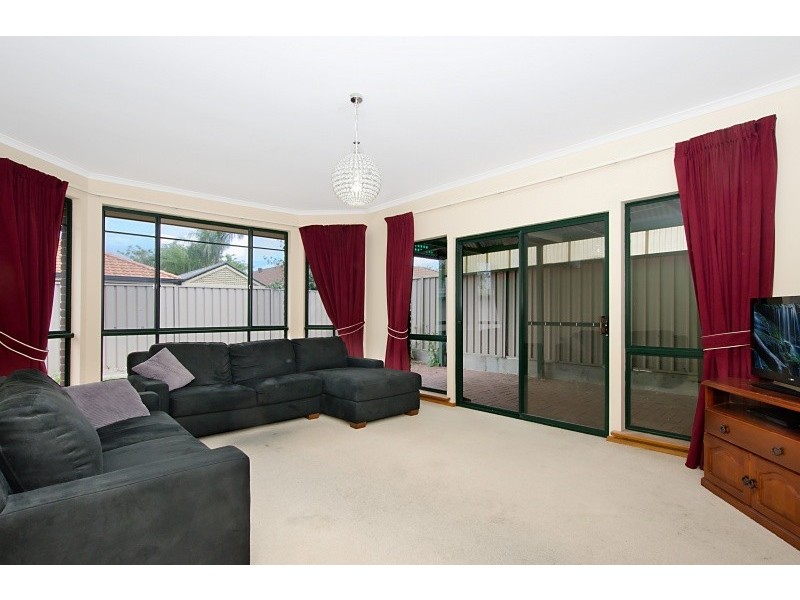 5 Chiswick Court, Oakden SA 5086