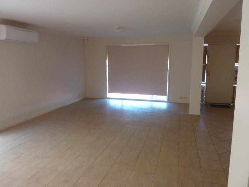 184 Fosters Rd, Oakden SA 5086