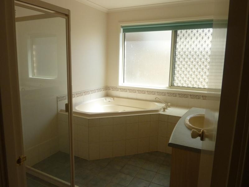 184 Fosters Rd, Oakden SA 5086