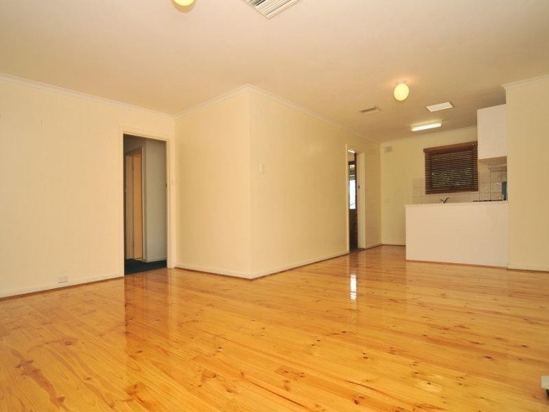 6 Mary Ave, Gilles Plains SA 5086