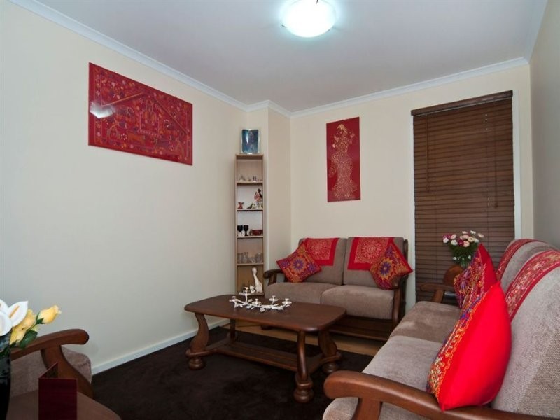 2/14 Chiselbury Road, Elizabeth Vale SA 5112