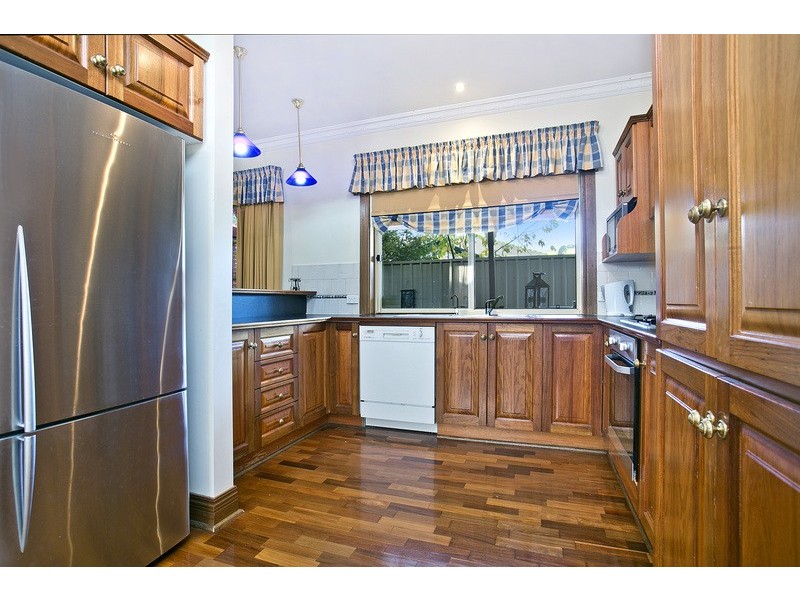 12 Springhill Ave, Oakden SA 5086